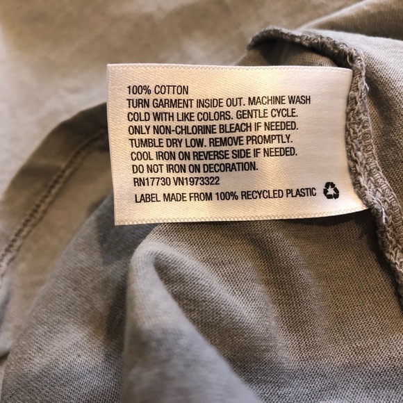 🆕 wild fable New York graphic long sl… - Picture 7 of 13